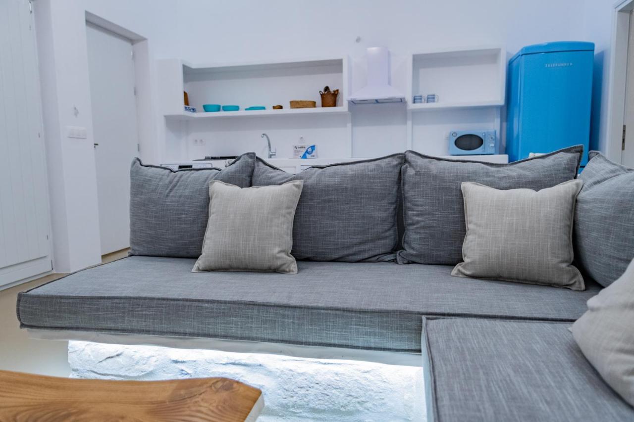 Aegean Feelings Villa Piso Livadi Eksteriør bilde